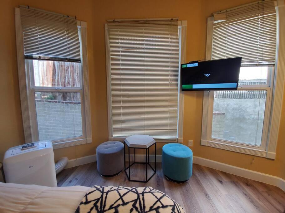 Appartement Centrally Located Studio And Cozy Place Perfect For Travelers And Couples! Located In San Diego Downtown! Perfect For Your Quick Getaway! Extérieur photo