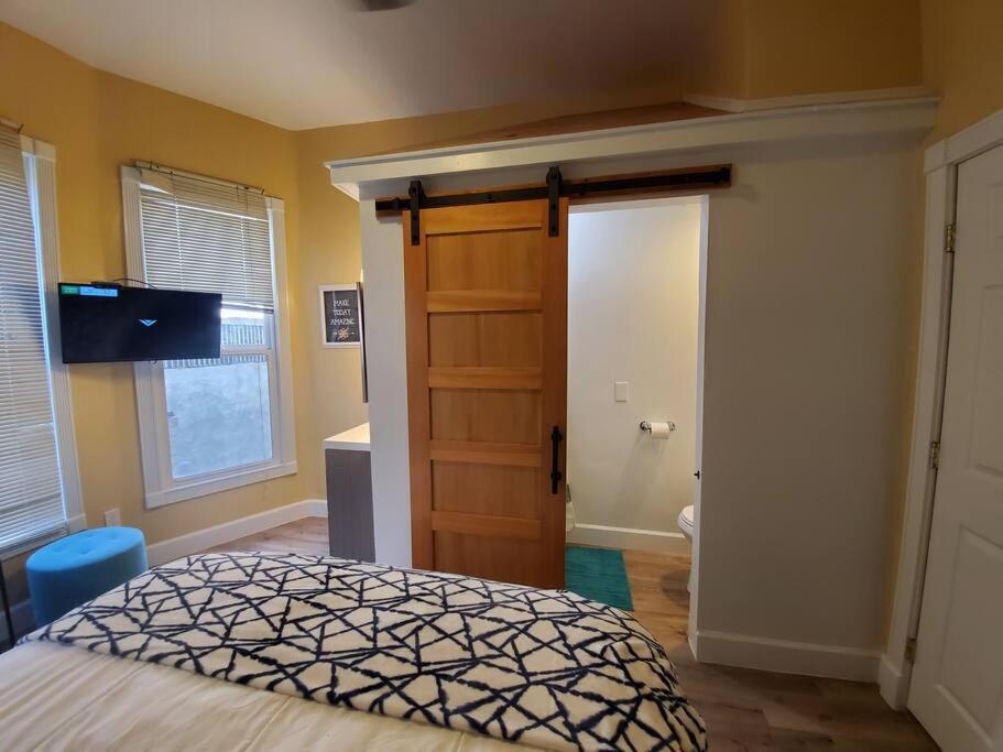 Appartement Centrally Located Studio And Cozy Place Perfect For Travelers And Couples! Located In San Diego Downtown! Perfect For Your Quick Getaway! Extérieur photo